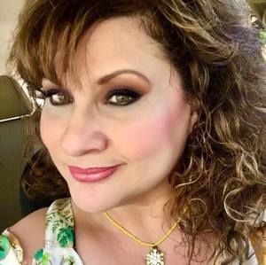 Meet your Posher, Blanca